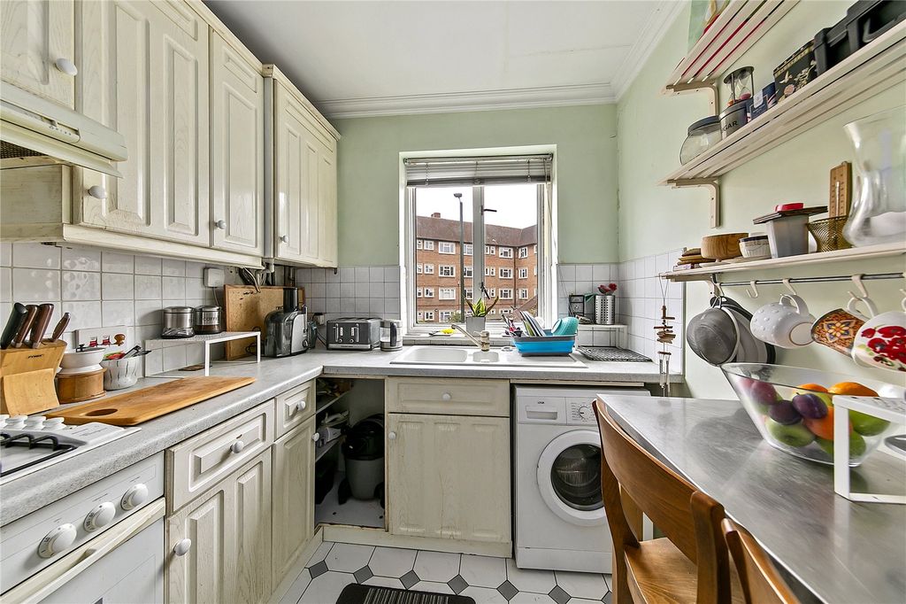 Property photo 3 of 7 Picture No. 09