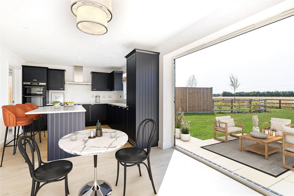 Property photo 2 of 21 Picture No. 24