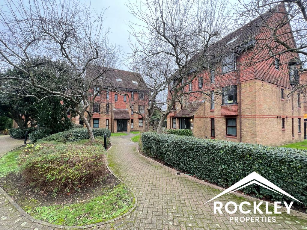 Property photo 1 of 15