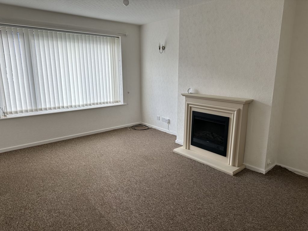 Property photo 3 of 15 Photo 03