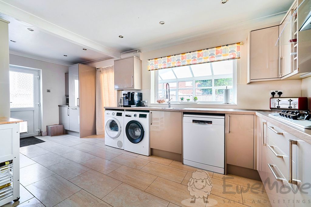 Property photo 3 of 15 Kitchen-Dining Room