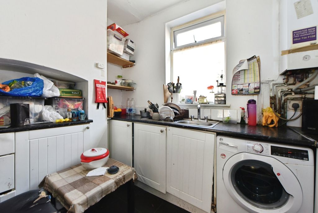 Property photo 3 of 4 Pbox-Img.Jpg
