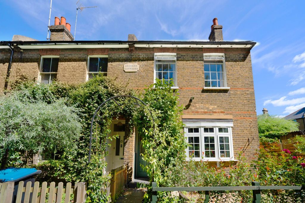 Property photo 1 of 21