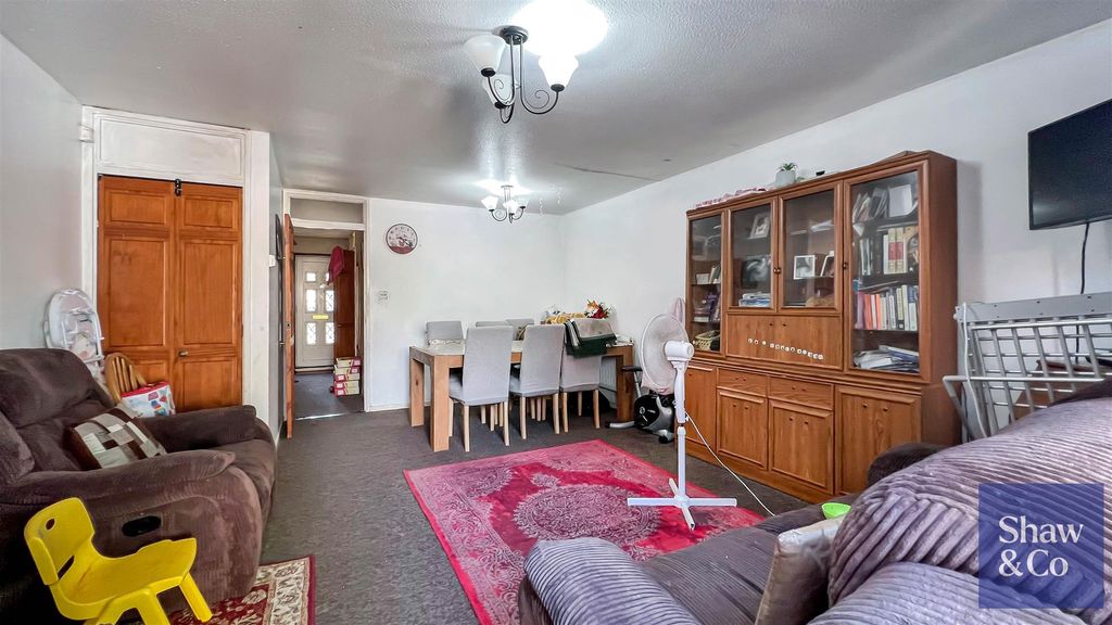 Property photo 3 of 11 Tempimage9Zlidy.Jpg