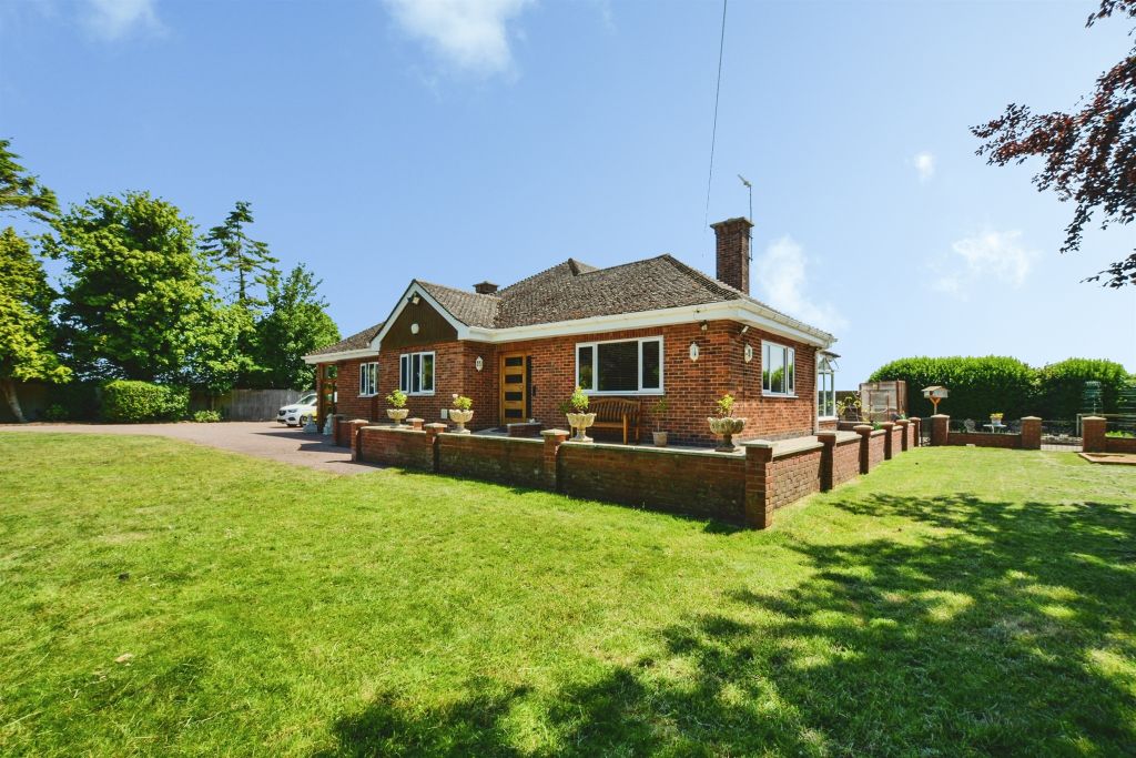 Property photo 1 of 30