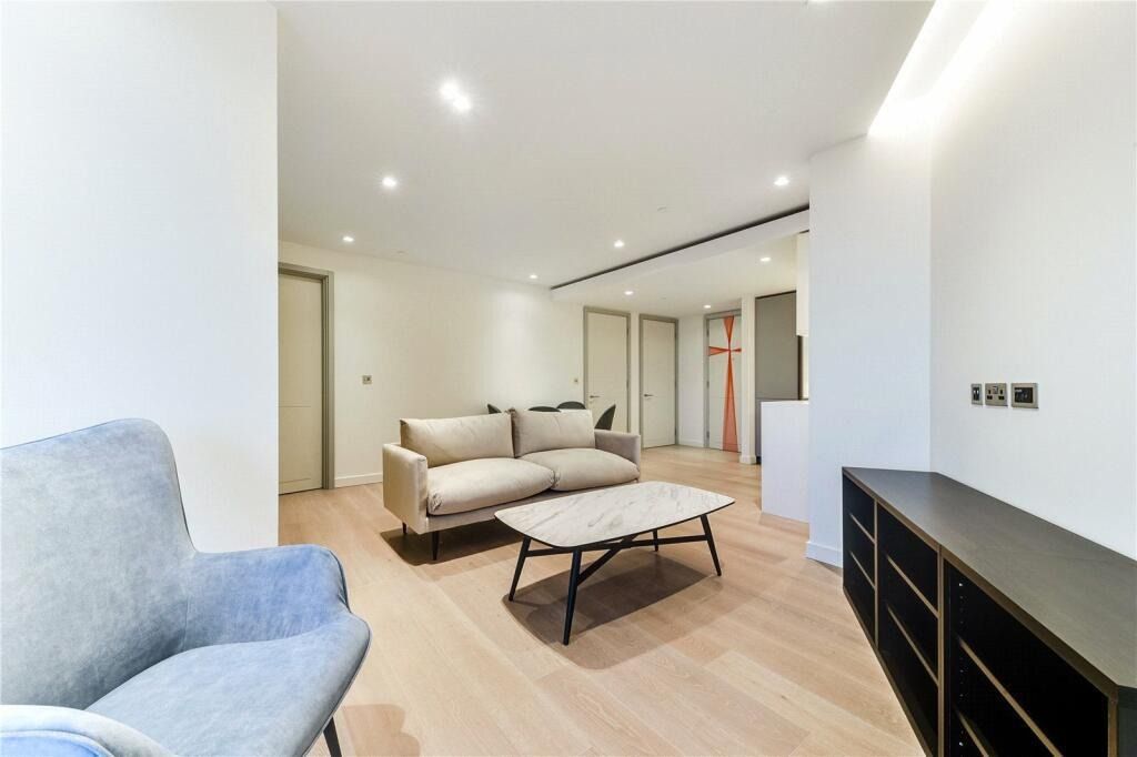 Property photo 3 of 17 4364053
