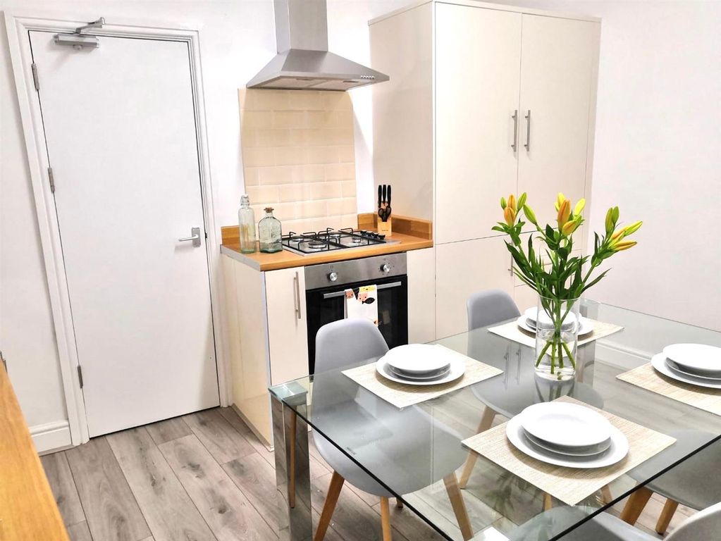 Property photo 3 of 5 11[1].Jpg