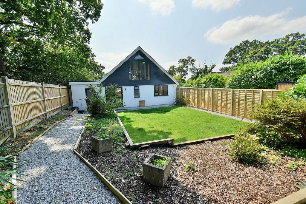 Property photo 3 of 20