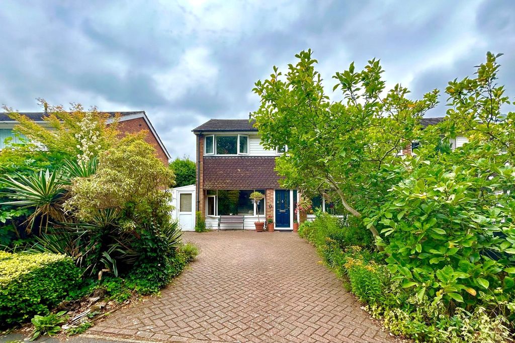 Property photo 1 of 16 Picture No. 02