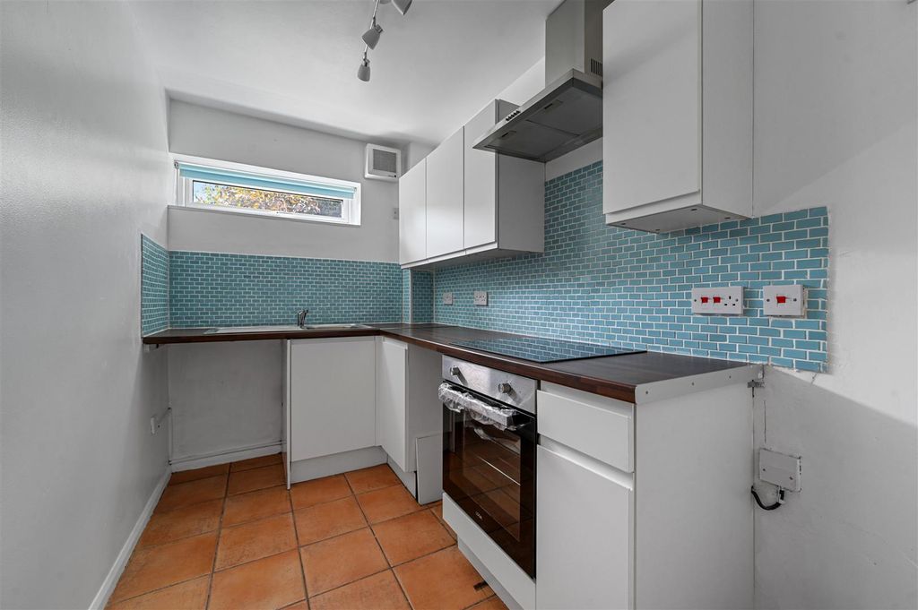Property photo 2 of 13 Kitchen