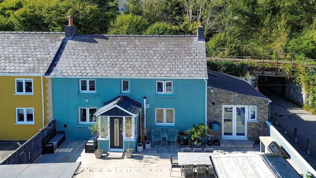 Property photo 3 of 33 Dji_0154.Jpg