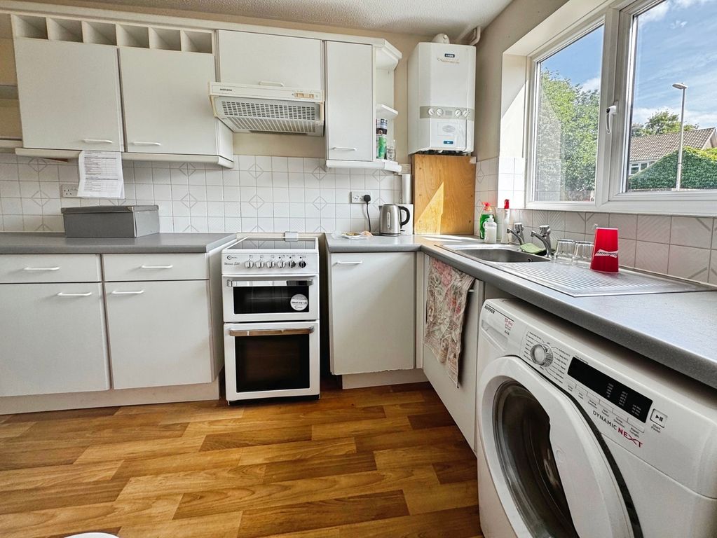 Property photo 3 of 6 Pbox-Img.Jpg