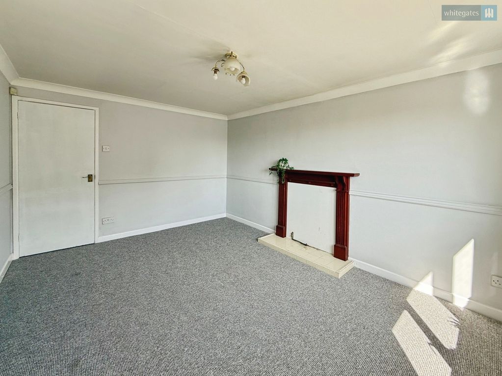 Property photo 2 of 16 Pbox-Img.Jpg