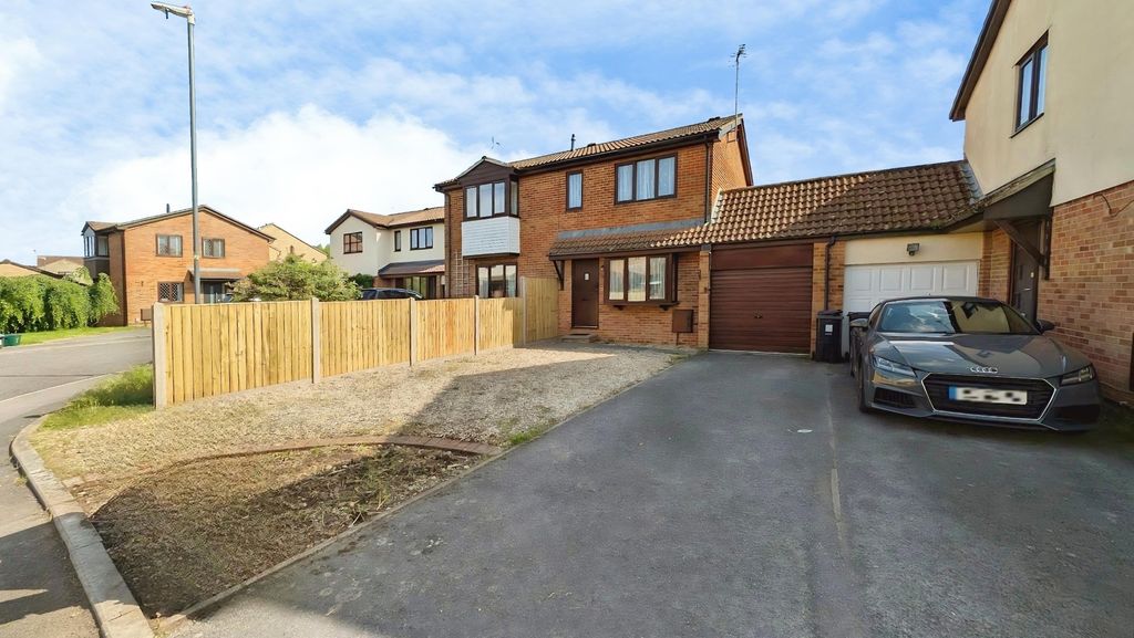 Property photo 1 of 12 Pbox-Img.Jpg