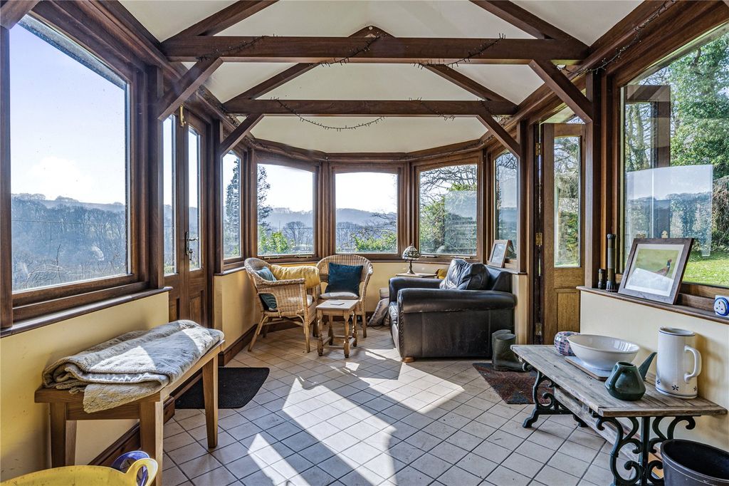 Property photo 3 of 31 Picture No. 35