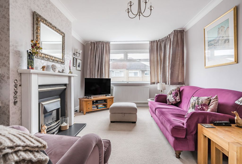 Property photo 2 of 17 1341838-7-68A5Fe4...