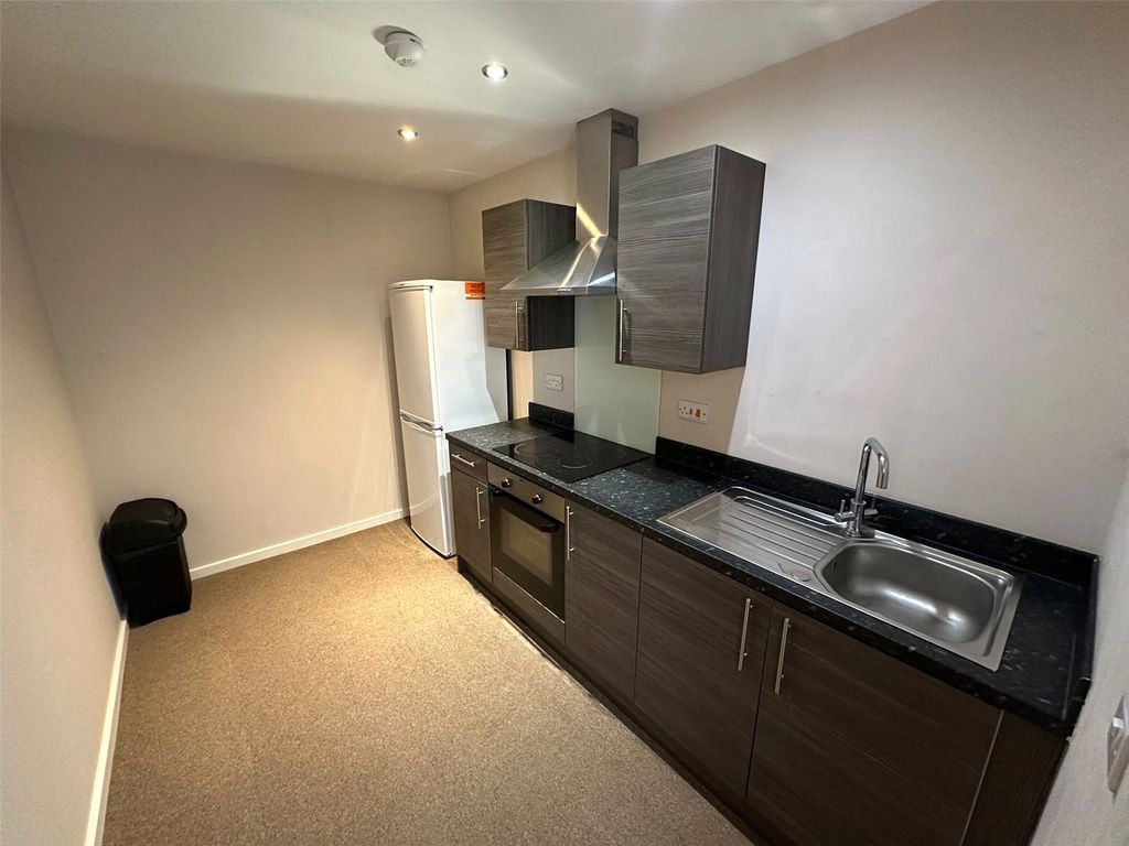 Property photo 2 of 11 Picture No. 09
