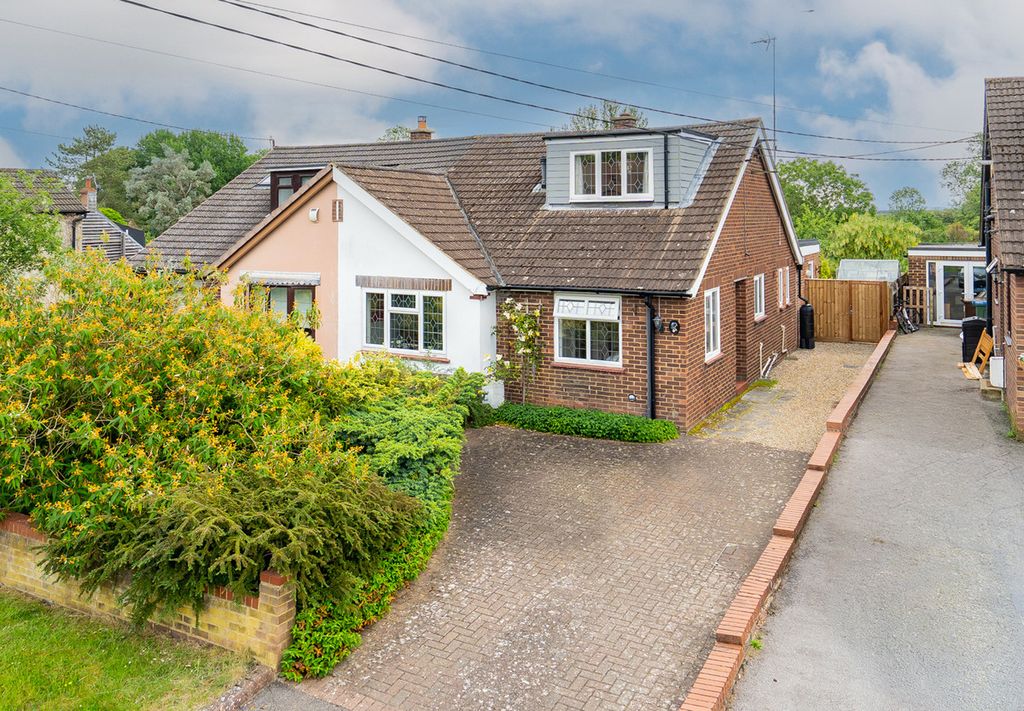Property photo 1 of 31