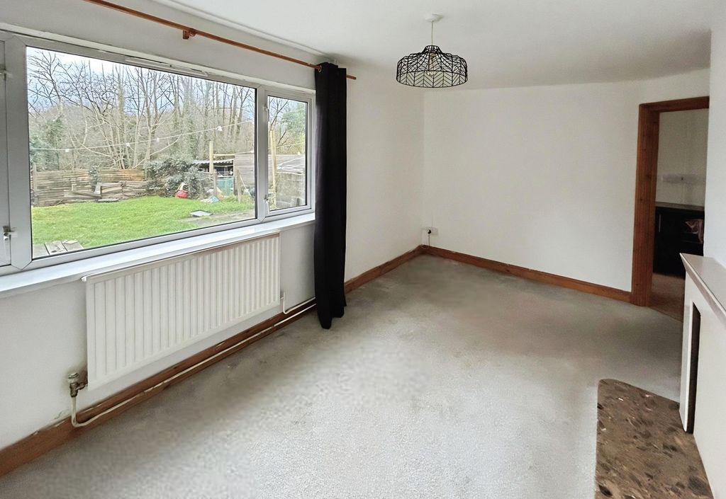 Property photo 2 of 12 Living Room