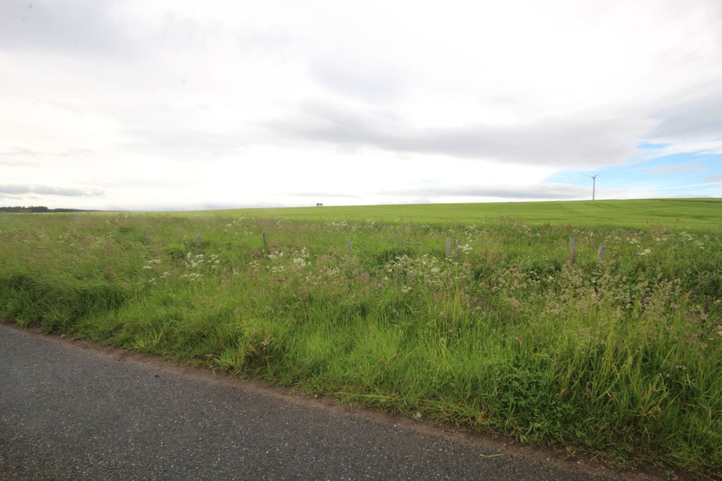 Property photo 2 of 4