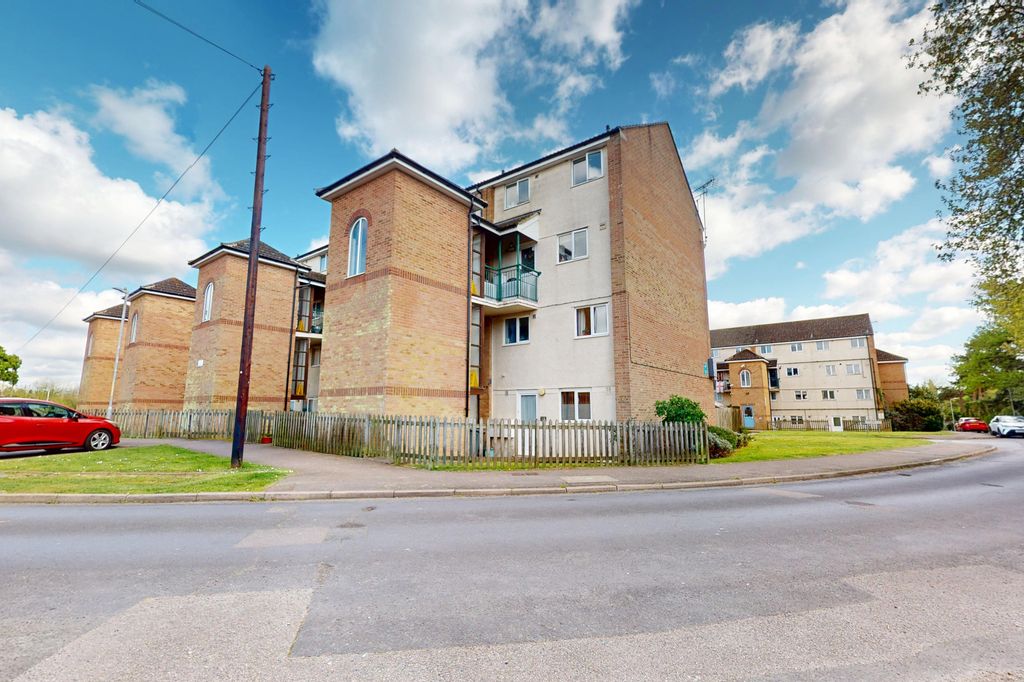 Property photo 1 of 13