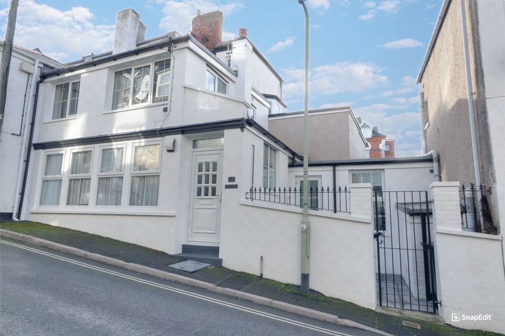 Property photo 1 of 9 1 - Picture No. 12