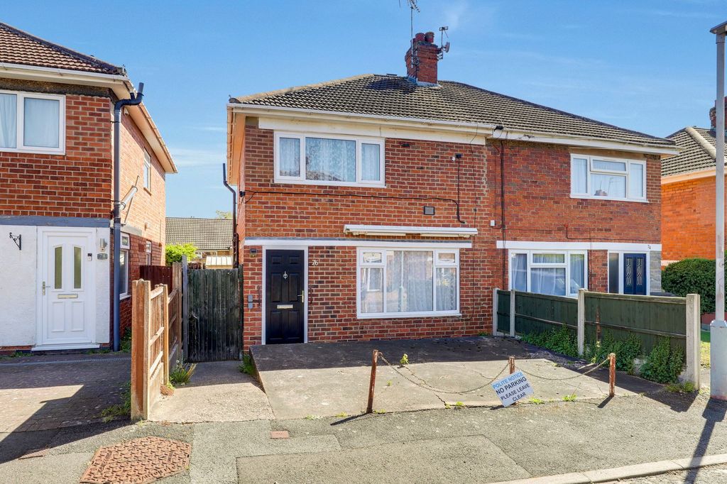 Property photo 1 of 12