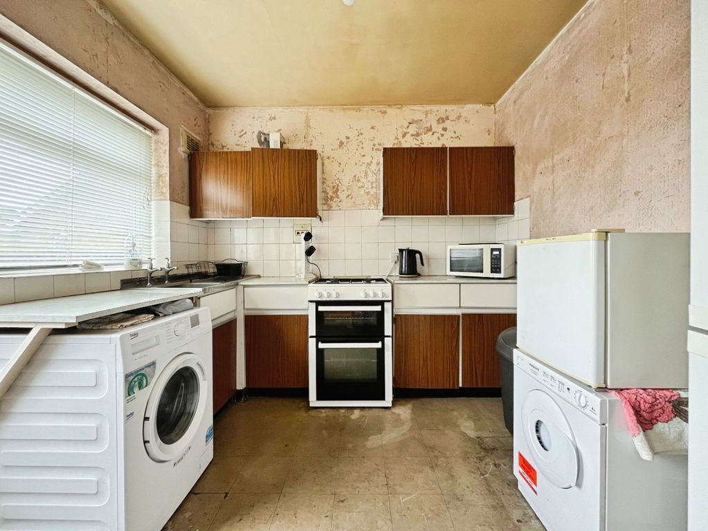 Property photo 2 of 16 4014534