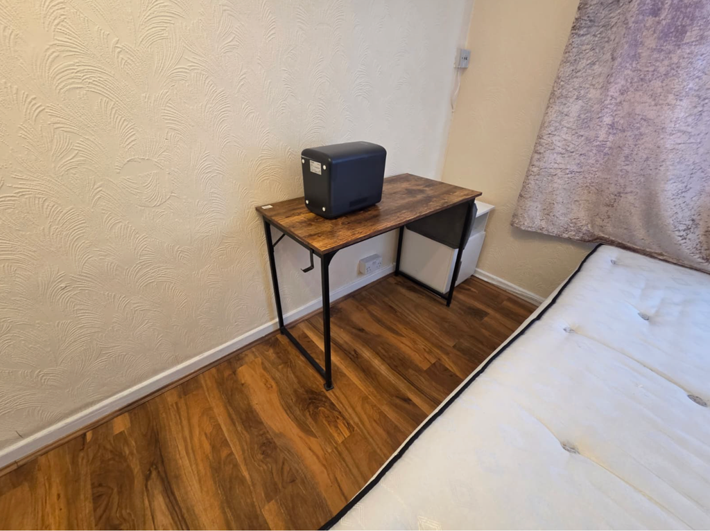 Property photo 3 of 11