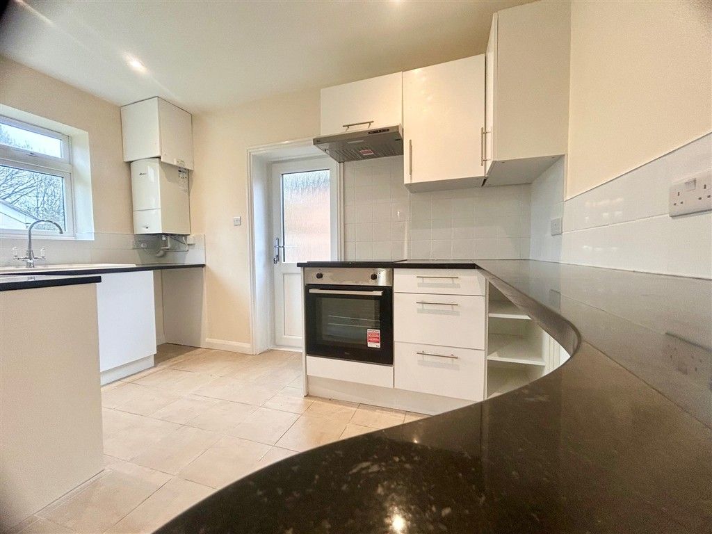 Property photo 2 of 15 Kitchen