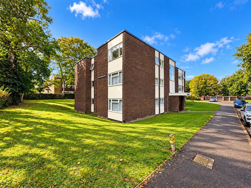 Property photo 1 of 15 Front B.Jpg