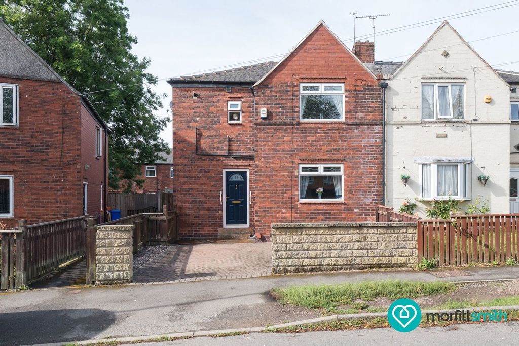 Property photo 1 of 16