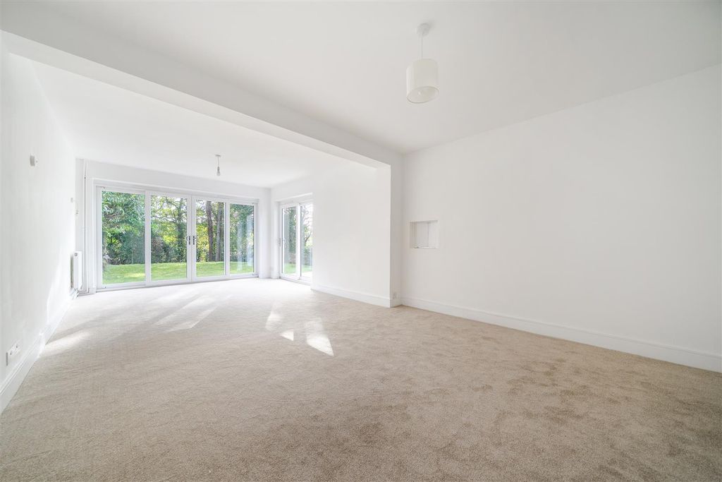 Property photo 3 of 29 Living Room