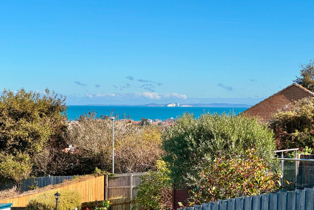 Property photo 2 of 13 Sea View