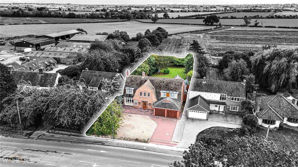 Property photo 2 of 58 Picture No. 04