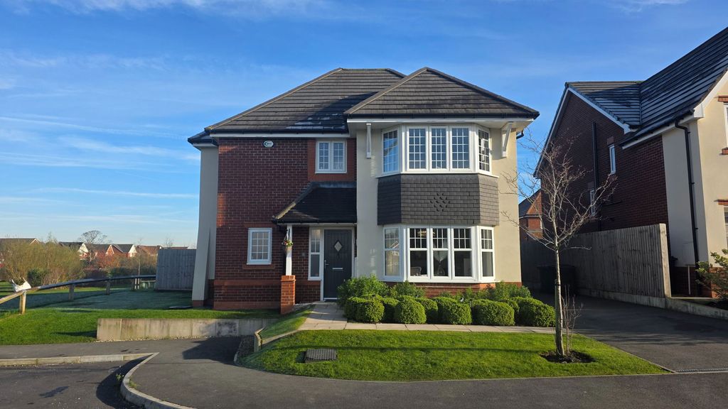 Property photo 2 of 30