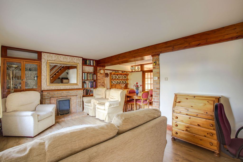 Property photo 3 of 22