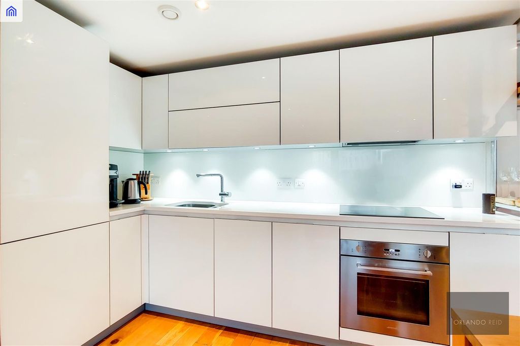 Property photo 2 of 12 5_Kitchen-Reception-2.Jpg