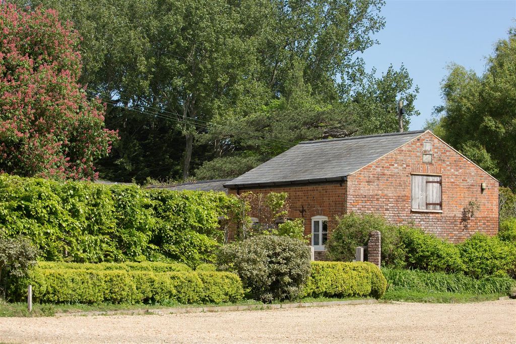 Additional image 46 of 8 bed property for saleMerstone, Isle Of Wight PO30