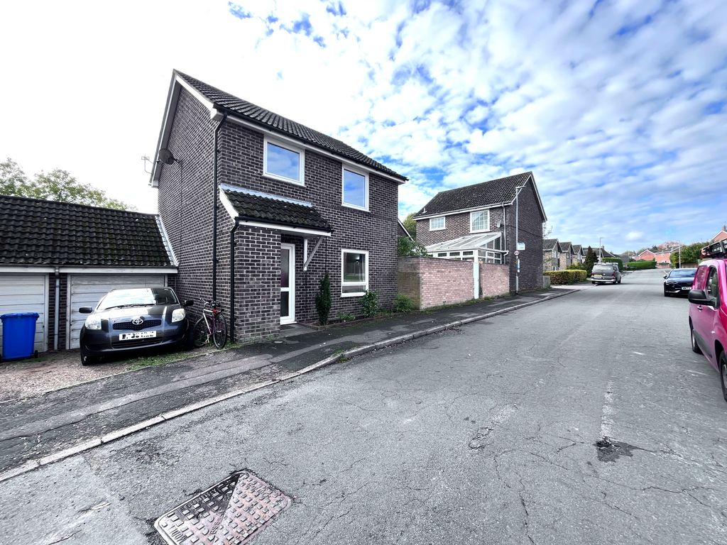 Property photo 1 of 10