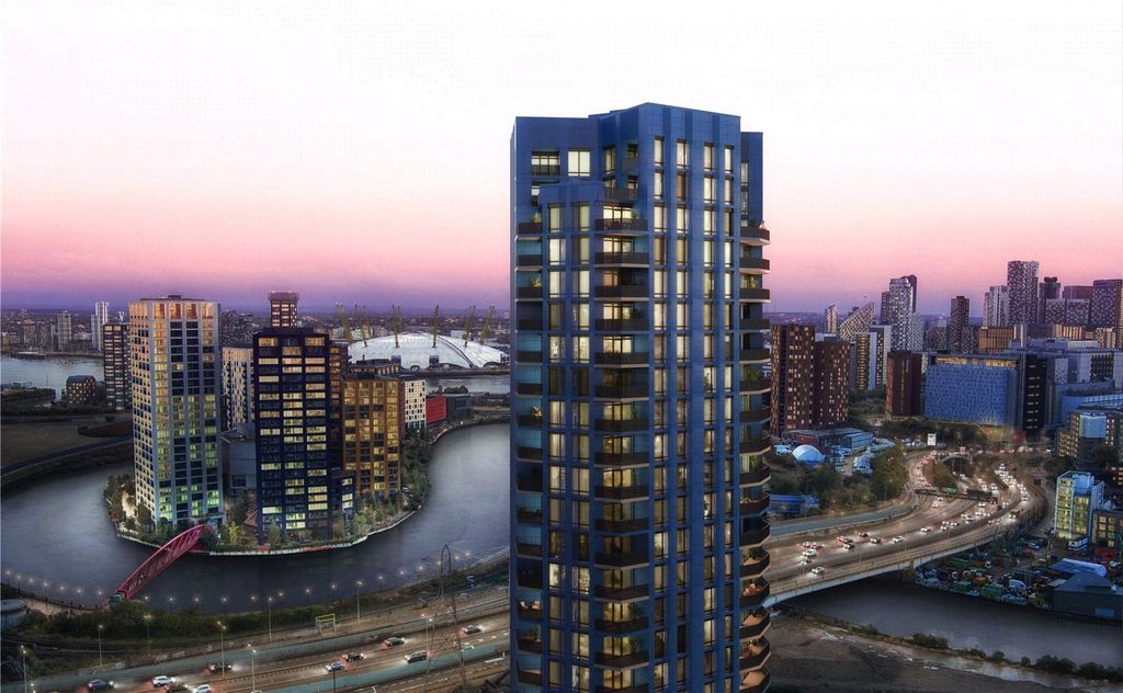 Property photo 2 of 15 Cerulean Quarter