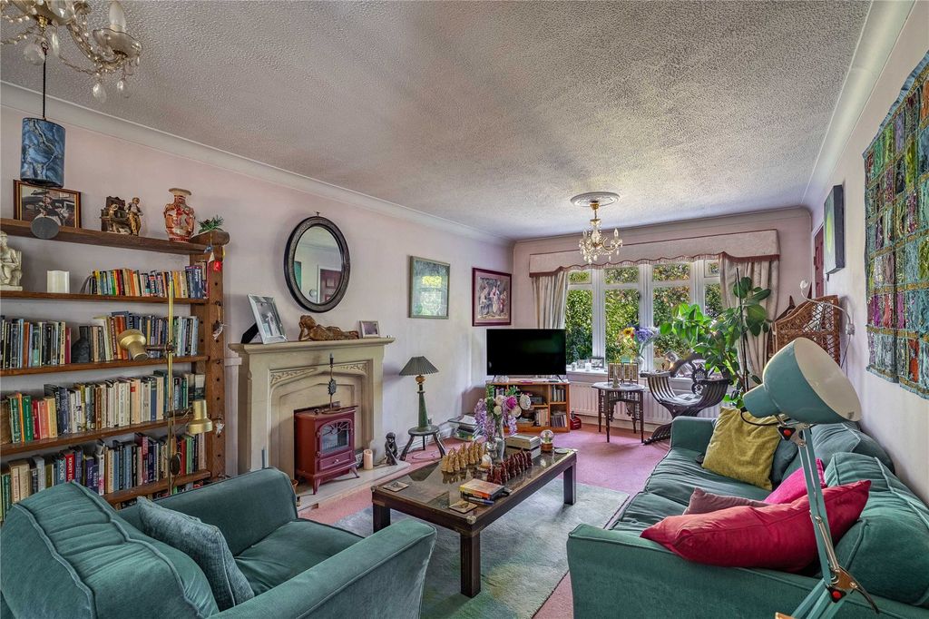 Property photo 2 of 36 Picture No. 76