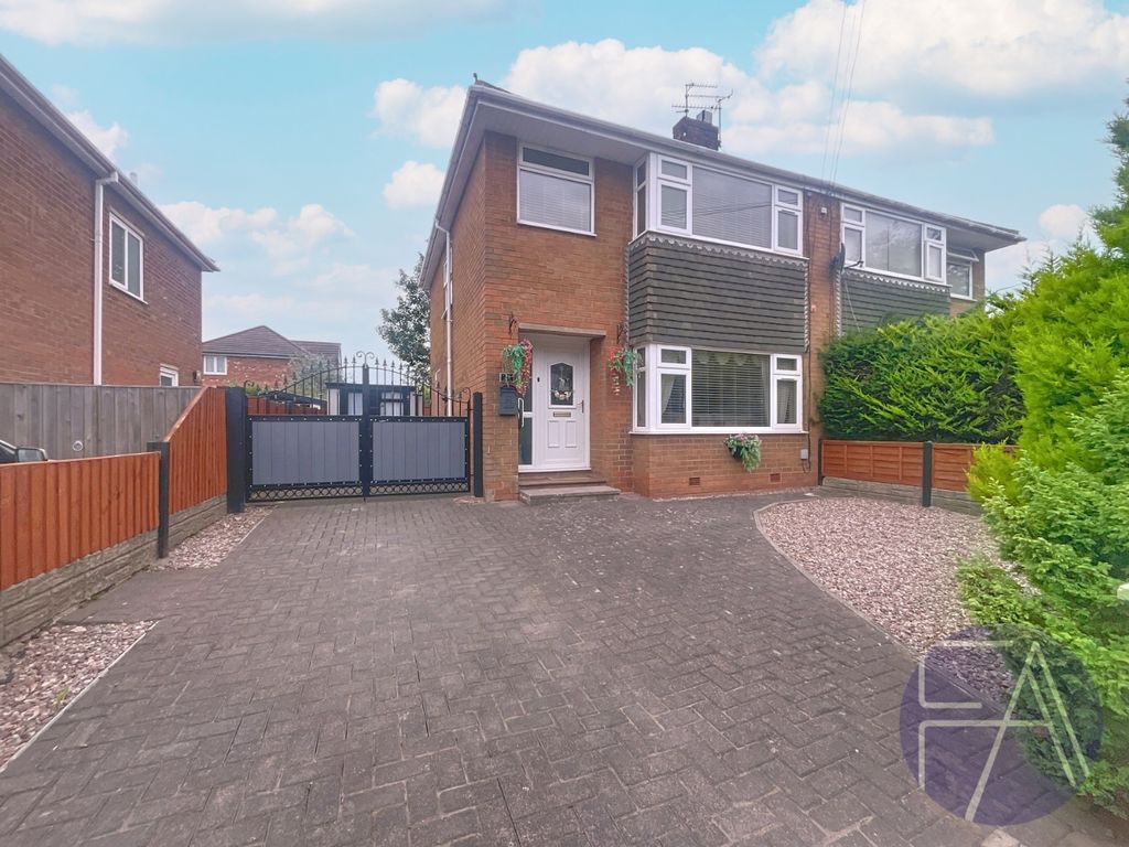 Property photo 1 of 16 4480310