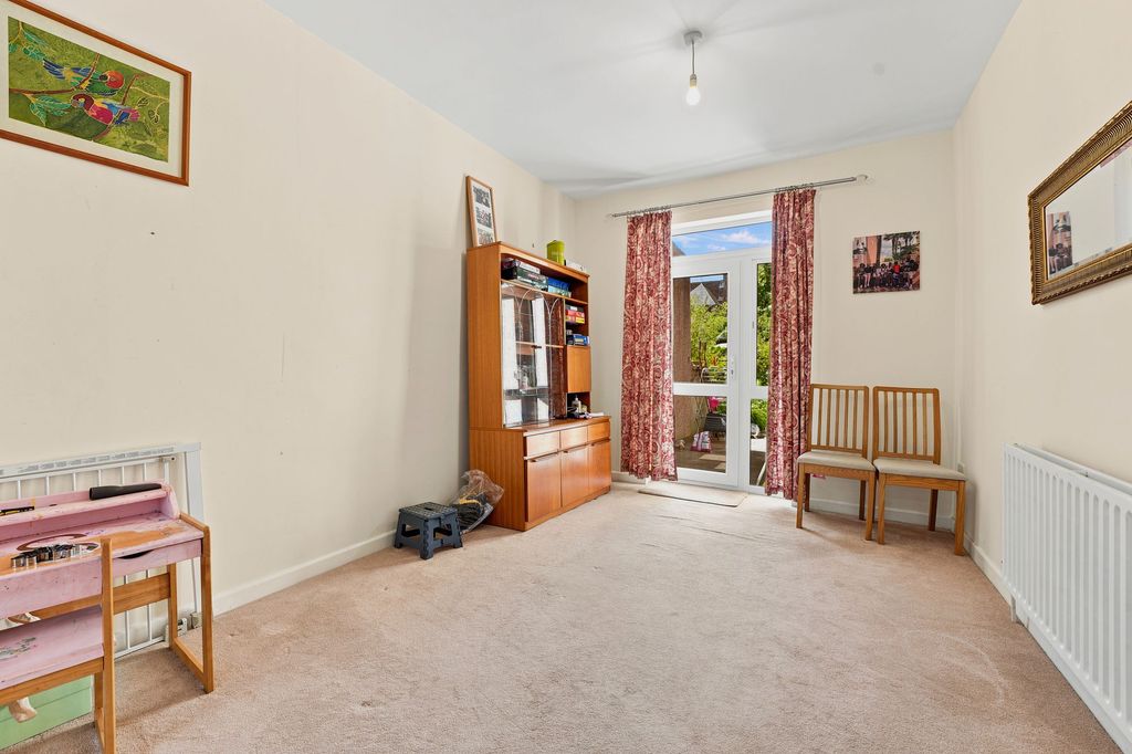 Property photo 3 of 22