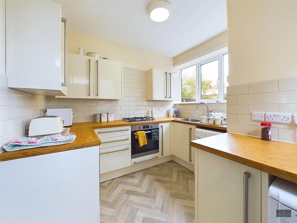 Property photo 1 of 13 Cam02887G0-Pr0282-Still007.Jpg
