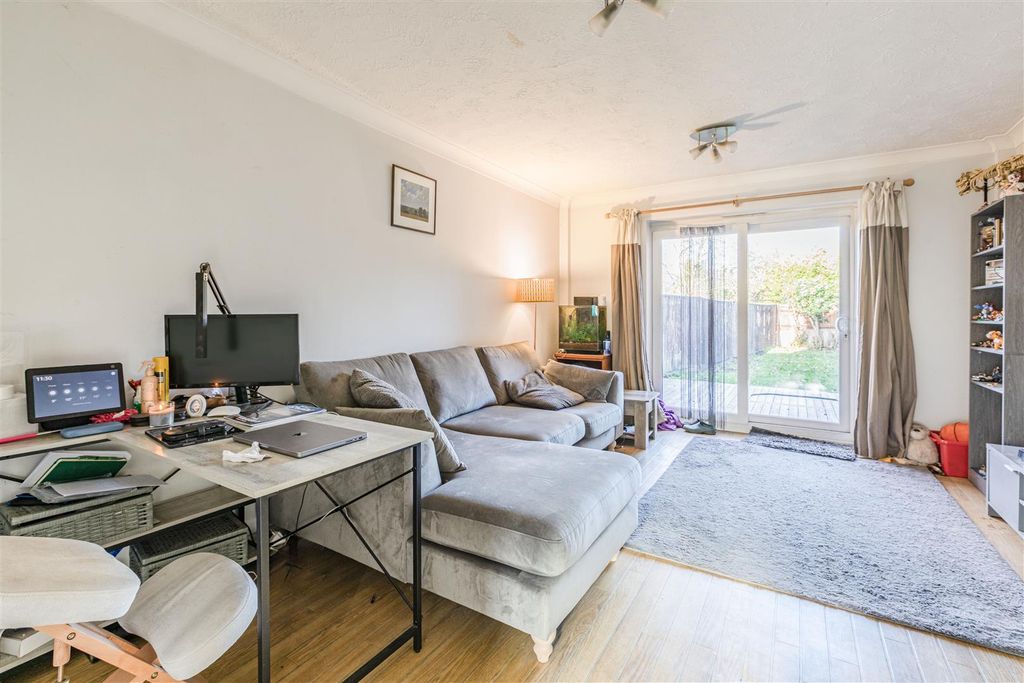 Property photo 2 of 15 Living