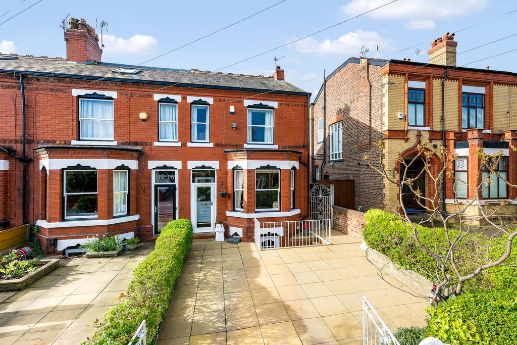 Property photo 1 of 38