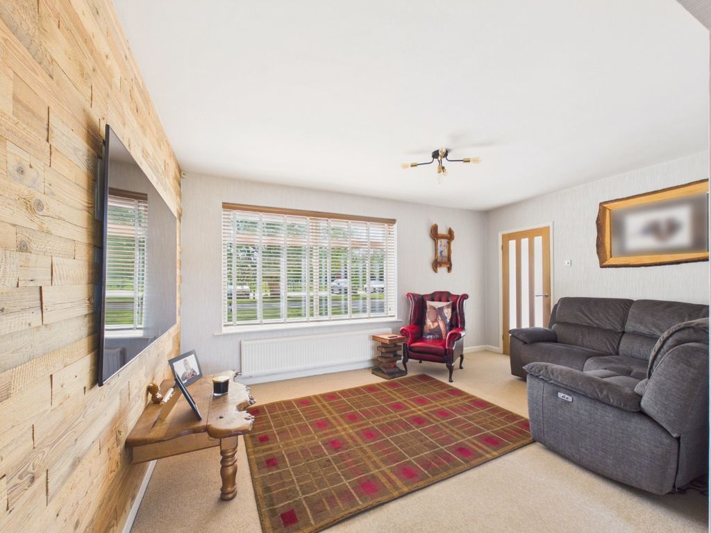 Property photo 2 of 25 4795666