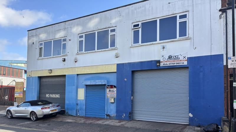 Property photo 1 of 3