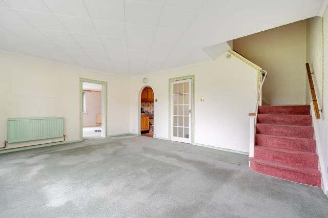 Property photo 3 of 20 Reception Room